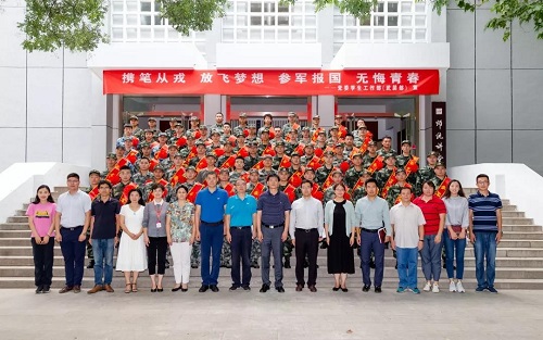 cd99086d79b644978bdb11a87b0f28ed