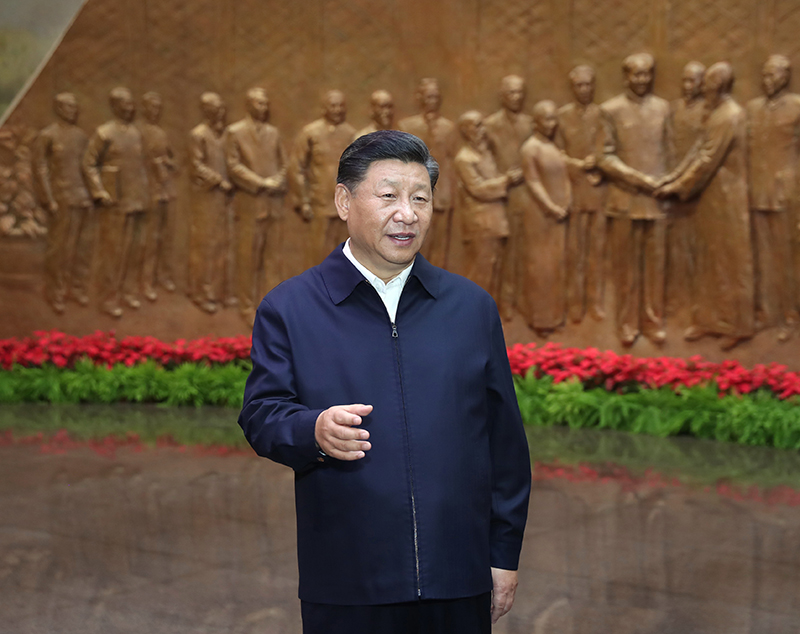 9月12日，，中共中央总书记、、国家主席、、中央军委主席习近平视察中共中央北京香山革命纪念地。这是习近平在香山革命纪念馆旅行《为新中国涤讪》主题展览，，并揭晓主要讲话。