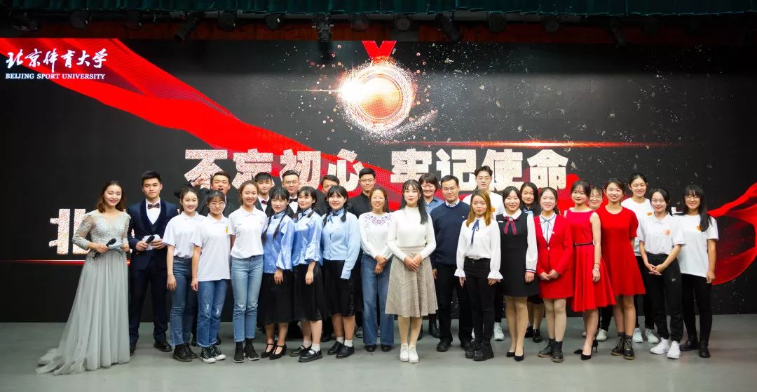 38368841e7f94d0fbf8d9544c05bfb4b