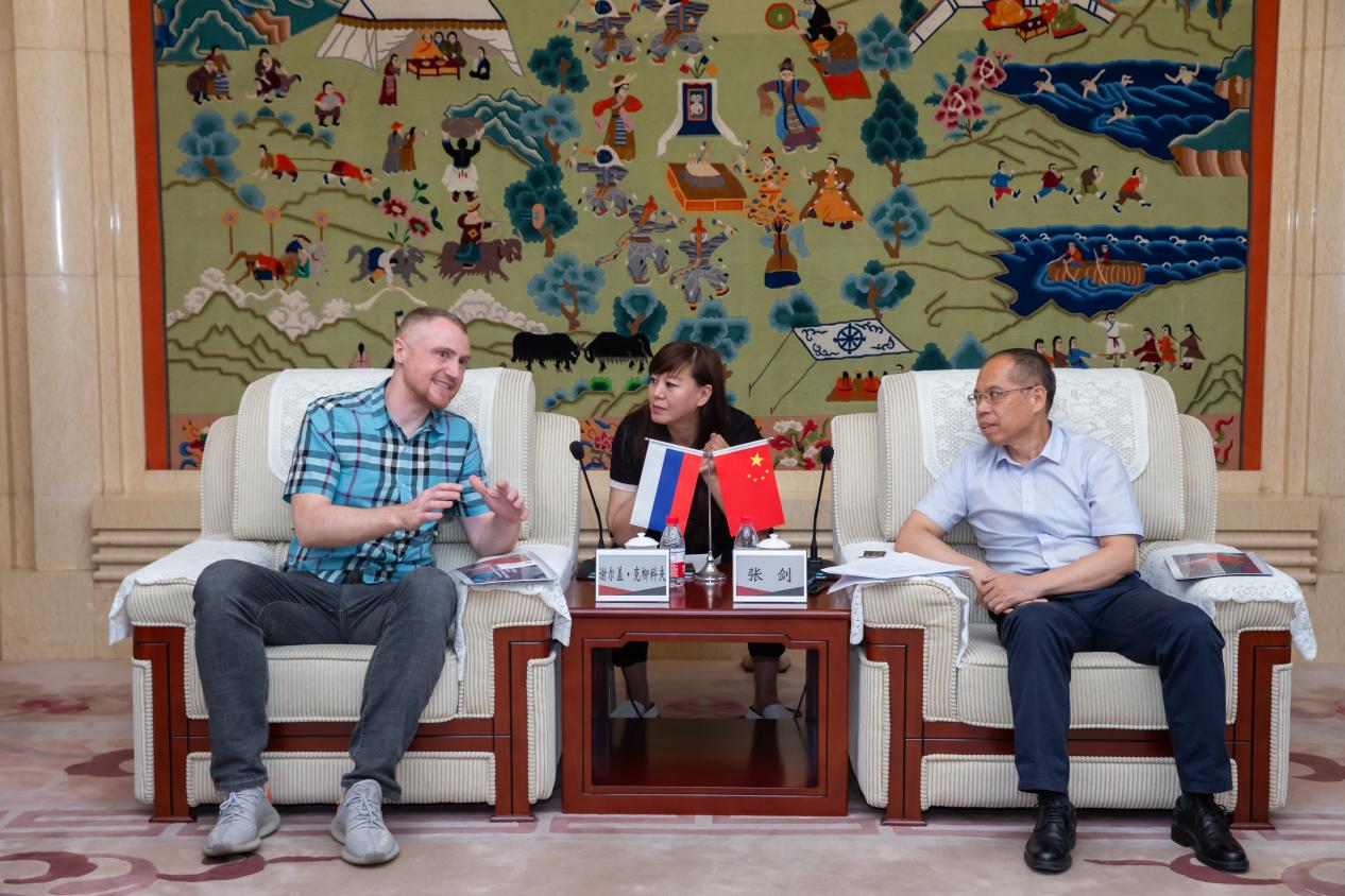 b859ab56d4ed4b7495c0f5c423f78a46