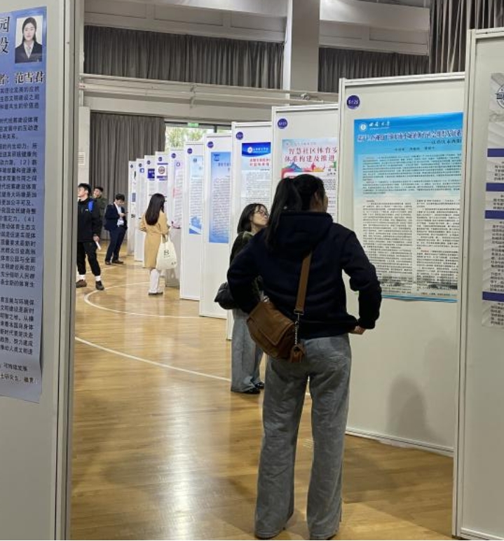 4eef6d584e8648dba5085efdadc7ba9e